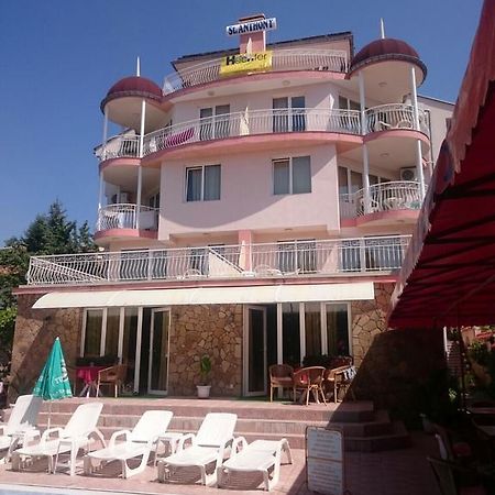 Hotel St. Anthony ซันนีบีช ภายนอก รูปภาพ