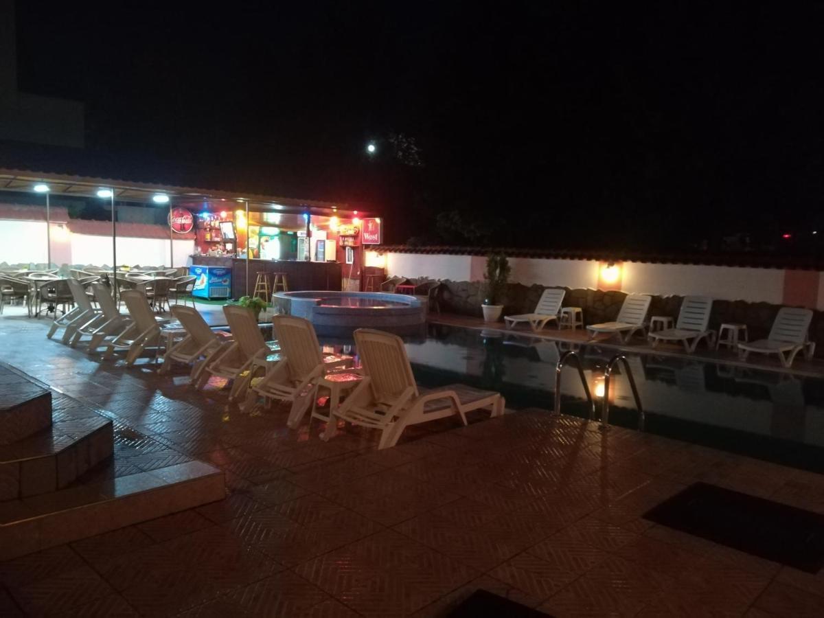 Hotel St. Anthony ซันนีบีช ภายนอก รูปภาพ